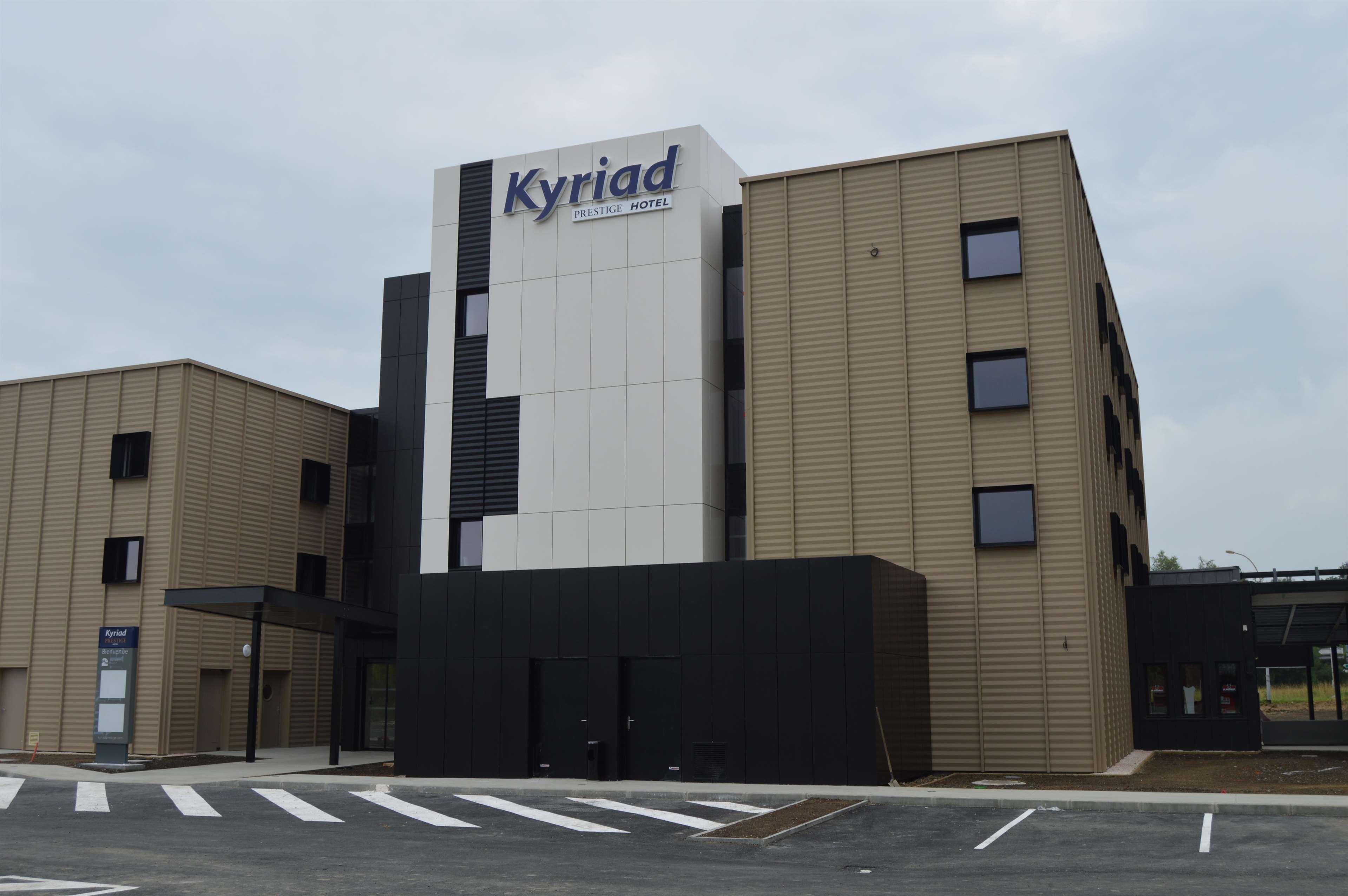 Kyriad Prestige Pau - Palais Des Sports Εξωτερικό φωτογραφία