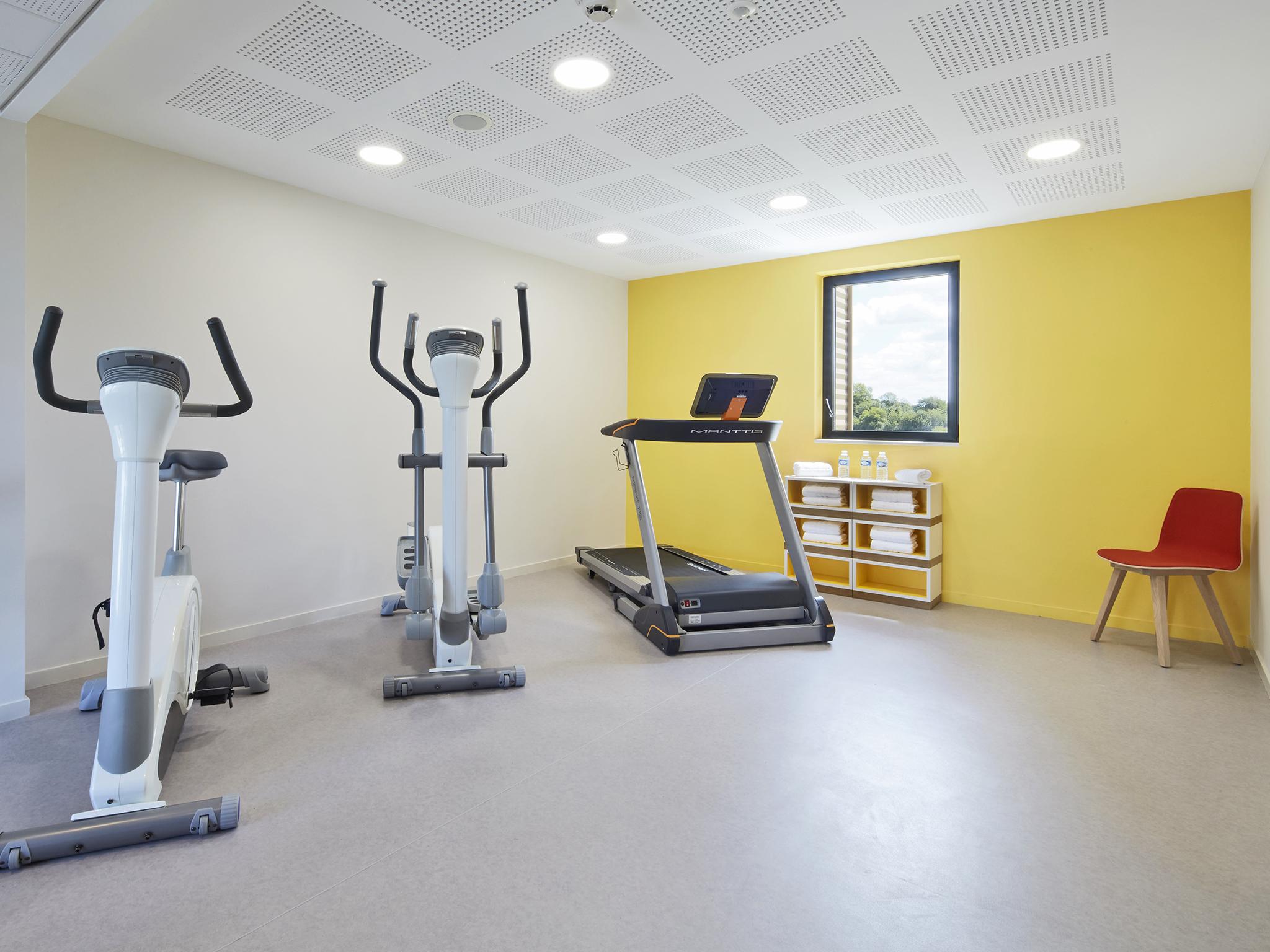 Kyriad Prestige Pau - Palais Des Sports Εξωτερικό φωτογραφία