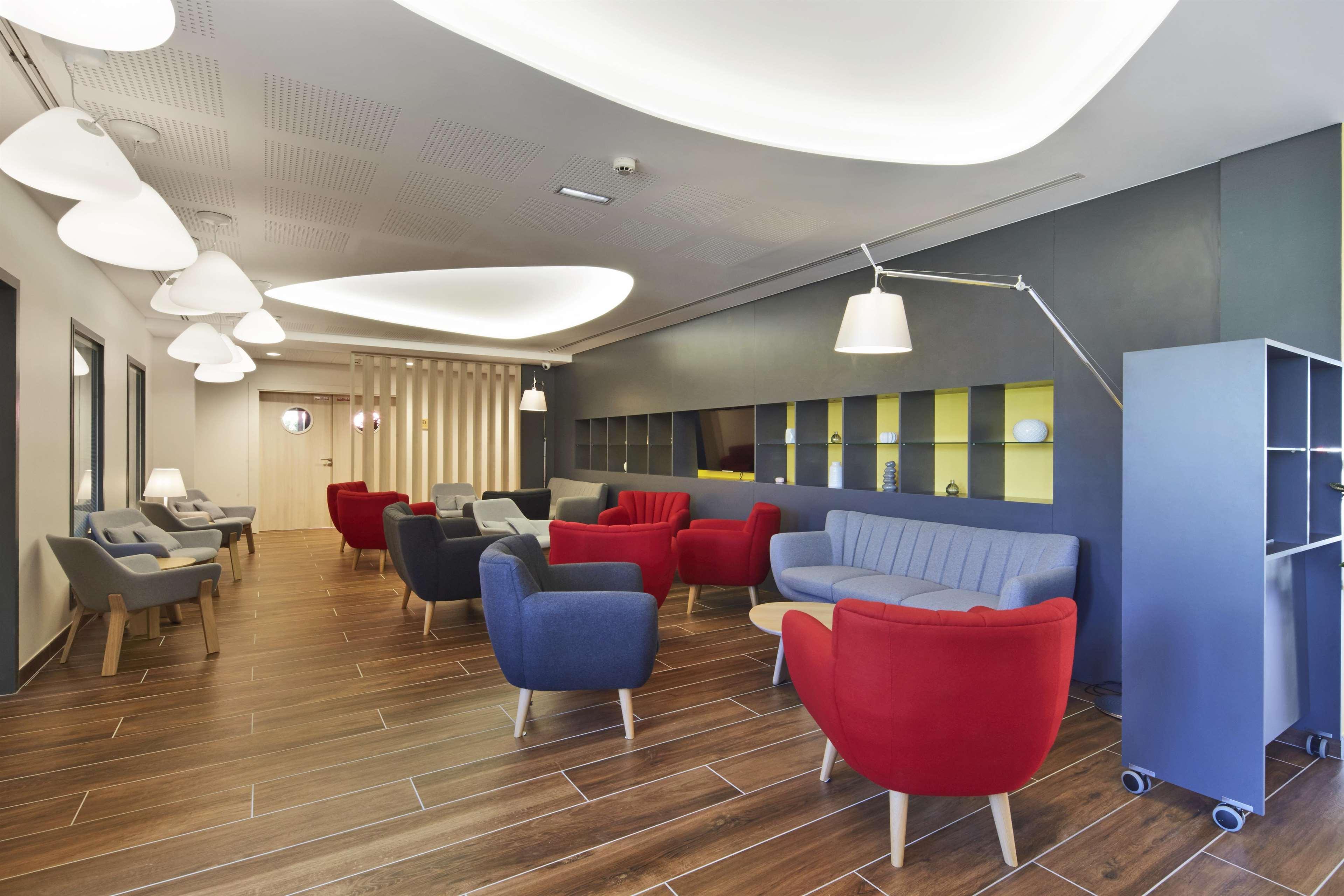 Kyriad Prestige Pau - Palais Des Sports Εξωτερικό φωτογραφία